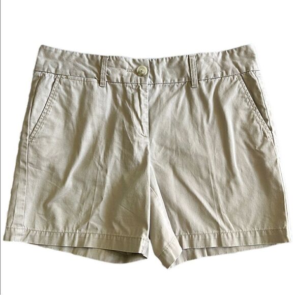 Ann Taylor LOFT Women’s 4 Classic Khaki Sun-soaked Shorts with Pockets - Picture 1 of 7